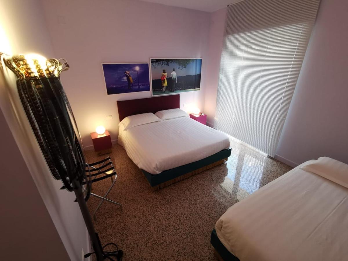 Red Carpet Rooms บารี ภายนอก รูปภาพ