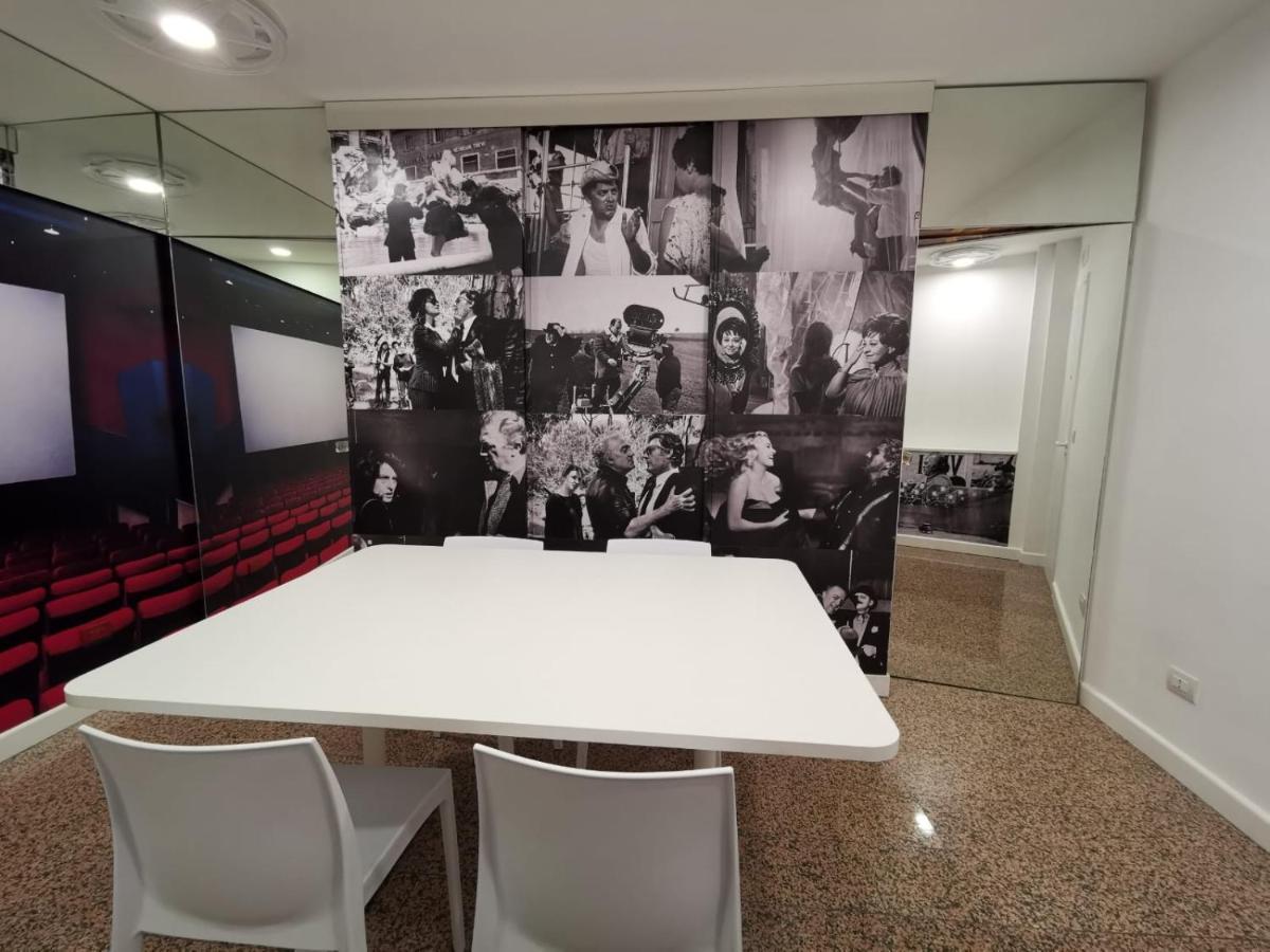 Red Carpet Rooms บารี ภายนอก รูปภาพ