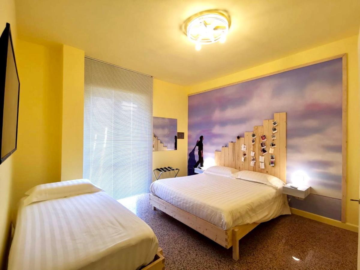 Red Carpet Rooms บารี ภายนอก รูปภาพ
